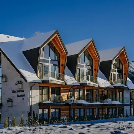 Tatra Panorama - Ski, Hike & Relax Retreat בית נופש *