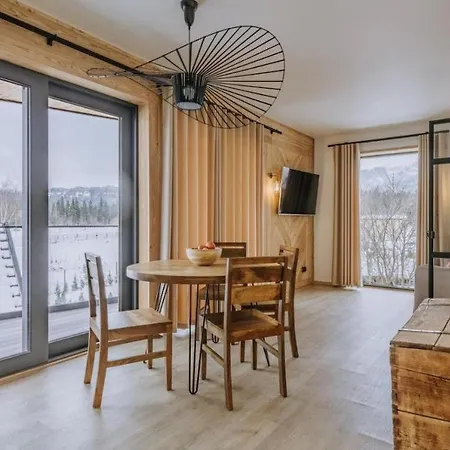 Tatra Panorama - Ski, Hike & Relax Retreat * זקופאנה